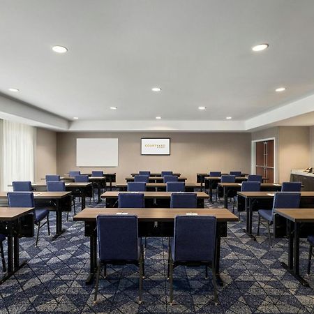 Отель Courtyard Mt. Holly Westampton Экстерьер фото